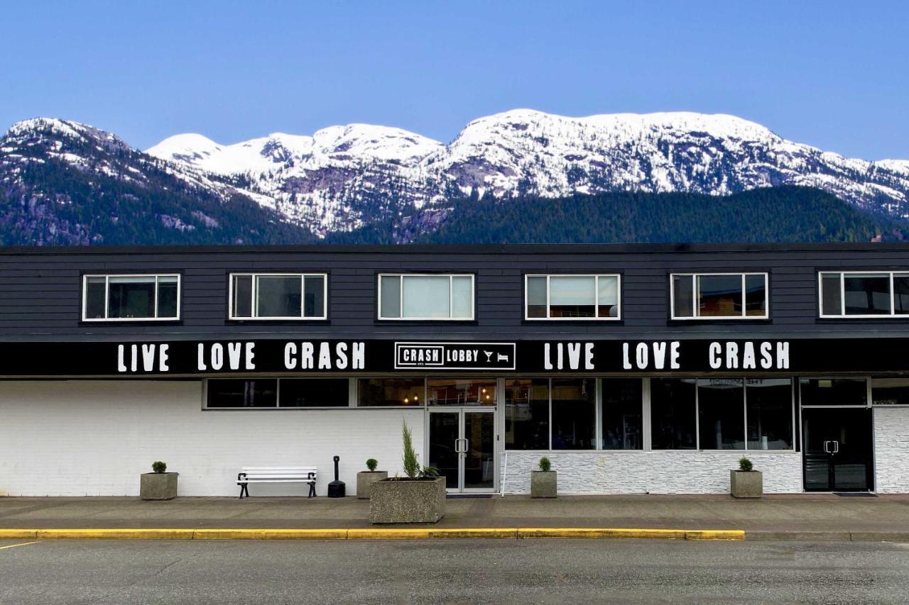 Crash Hotel Squamish Eksteriør billede